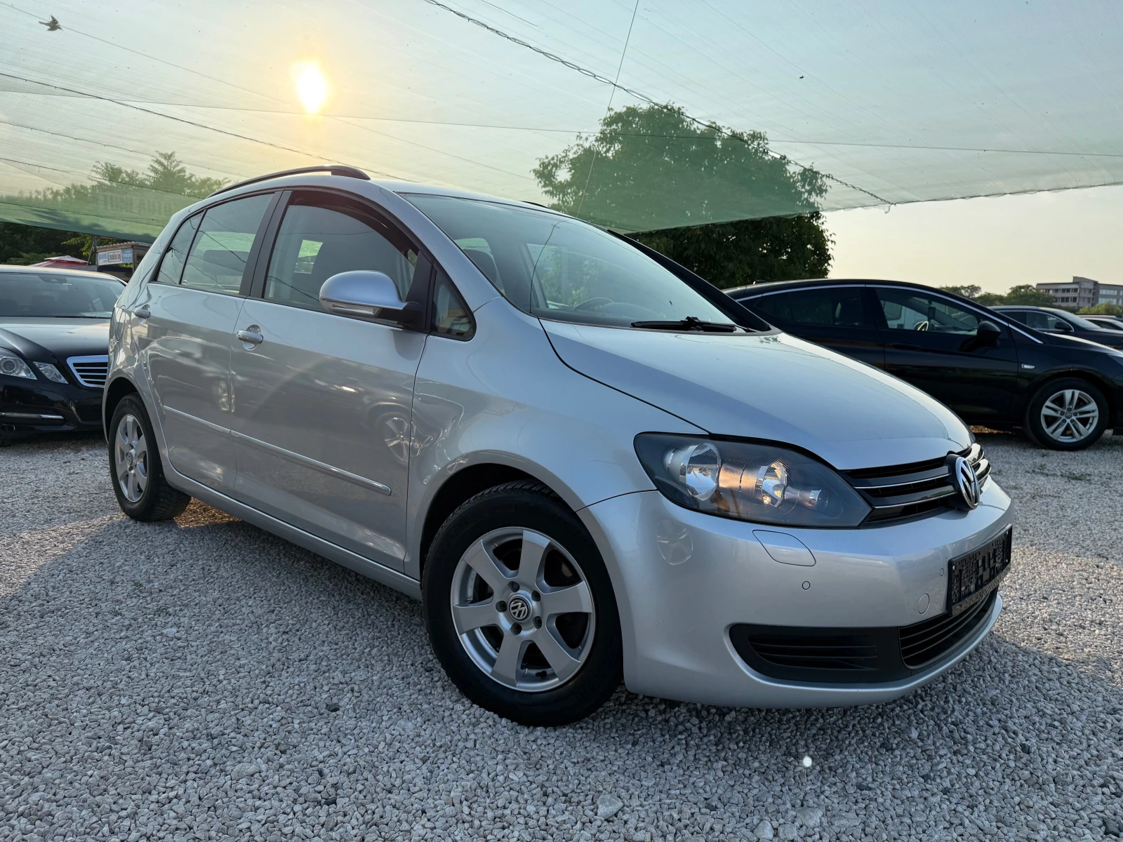 VW Golf Plus 1.6TDi, Facelift - изображение 3