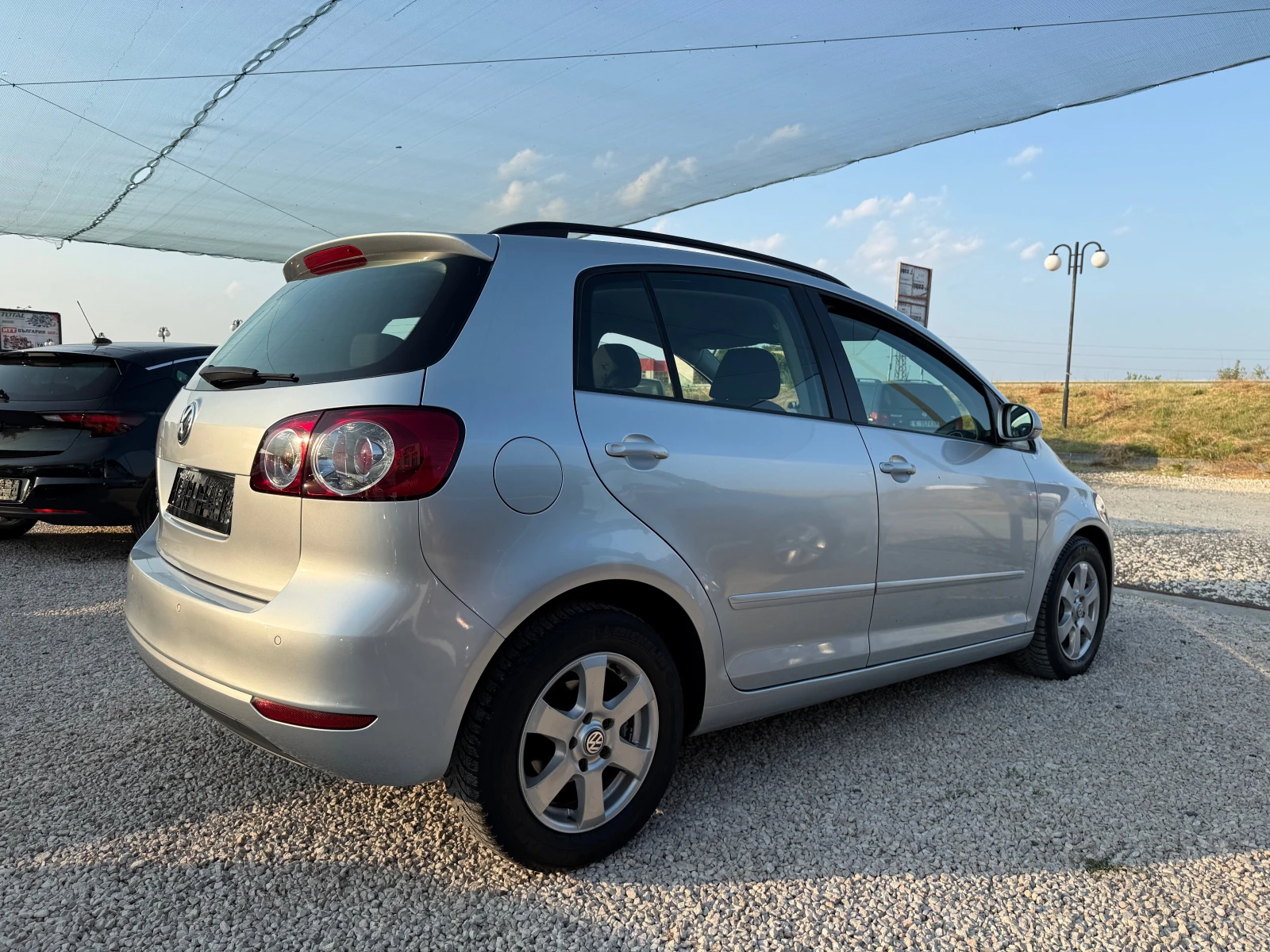 VW Golf Plus 1.6TDi, Facelift - изображение 4