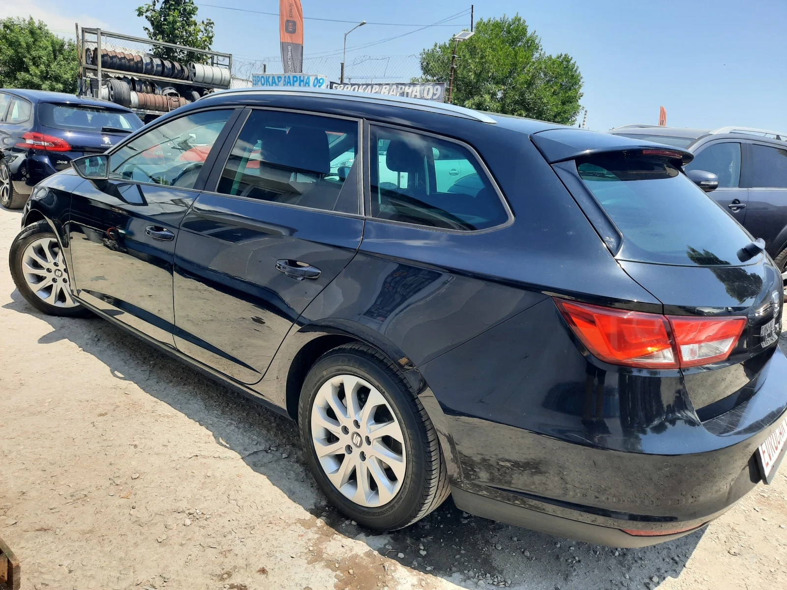 Seat Leon 2015та 105к.с КАТО НОВ - изображение 6