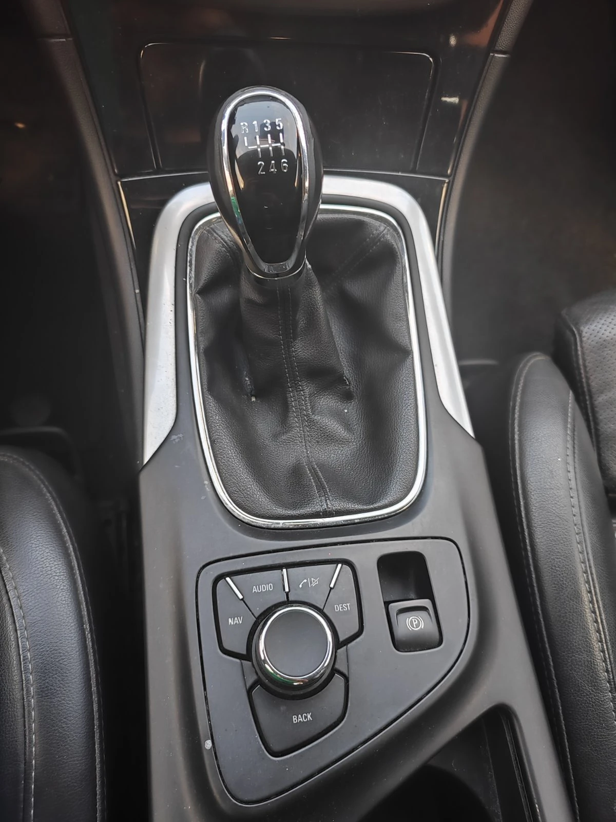 Opel Insignia  - изображение 8