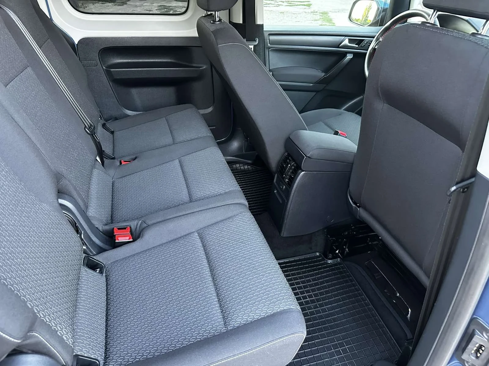 VW Caddy 1.4TGI  | Mobile.bg   14