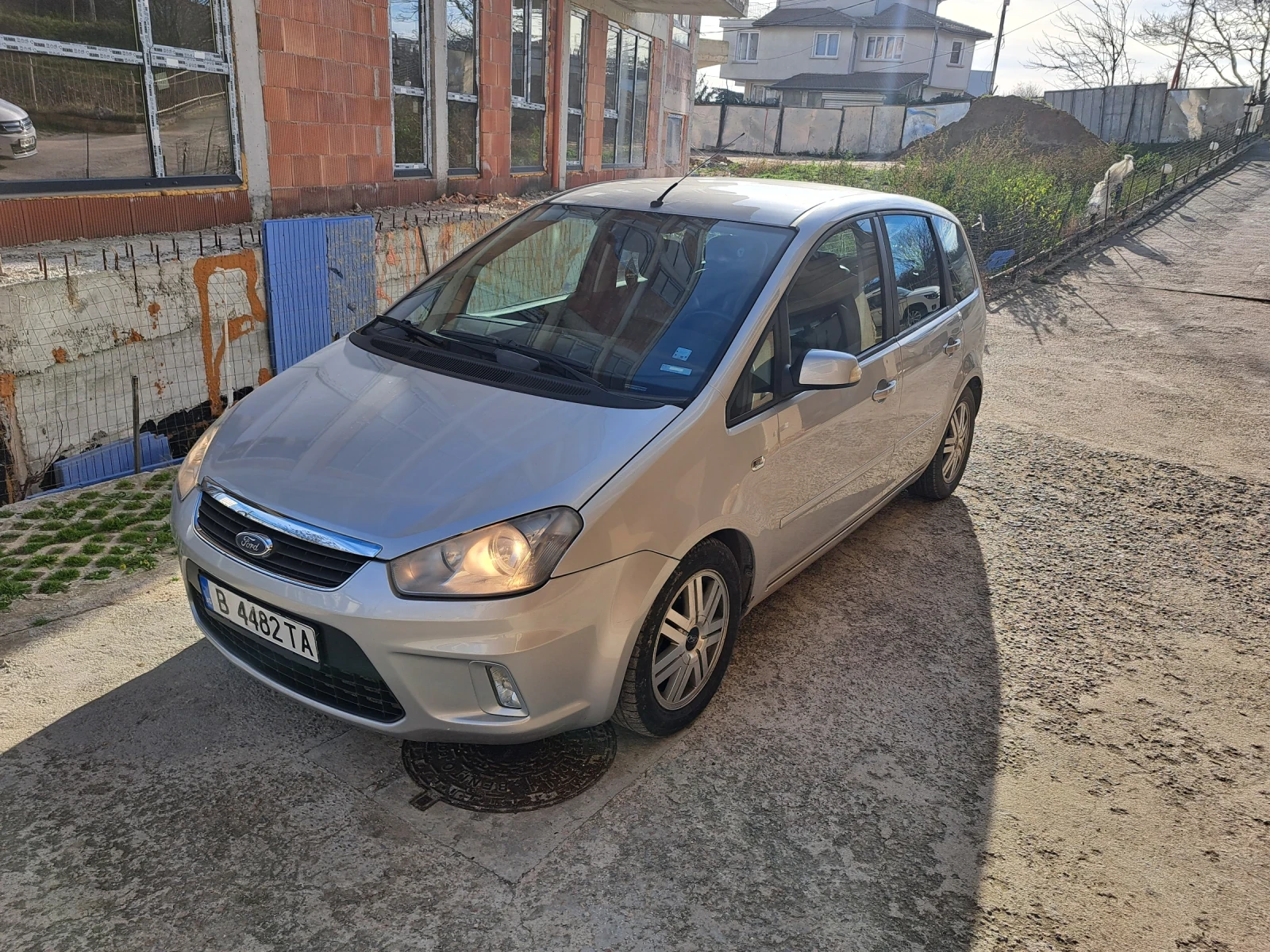 Ford C-max 2.0 - изображение 2