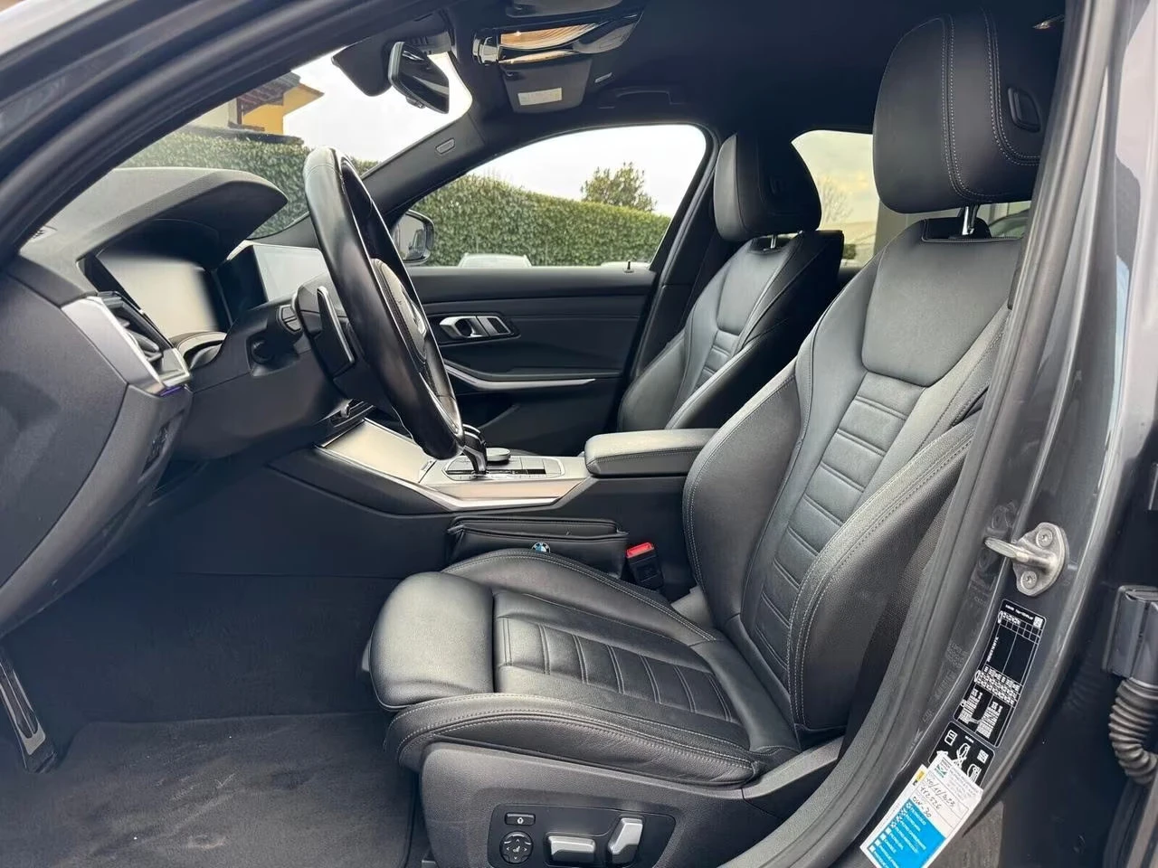 BMW 340 d/xDRIVE/M-SRORT/340HP/TOURING/NAV/LED/ISOFIX/662f - изображение 8