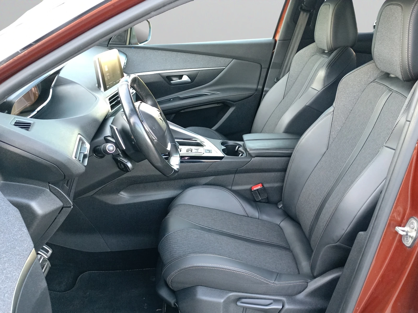 Peugeot 3008 NEW GT Line 2.0 e-HDi 180 EAT8 EURO 6.2 - изображение 10