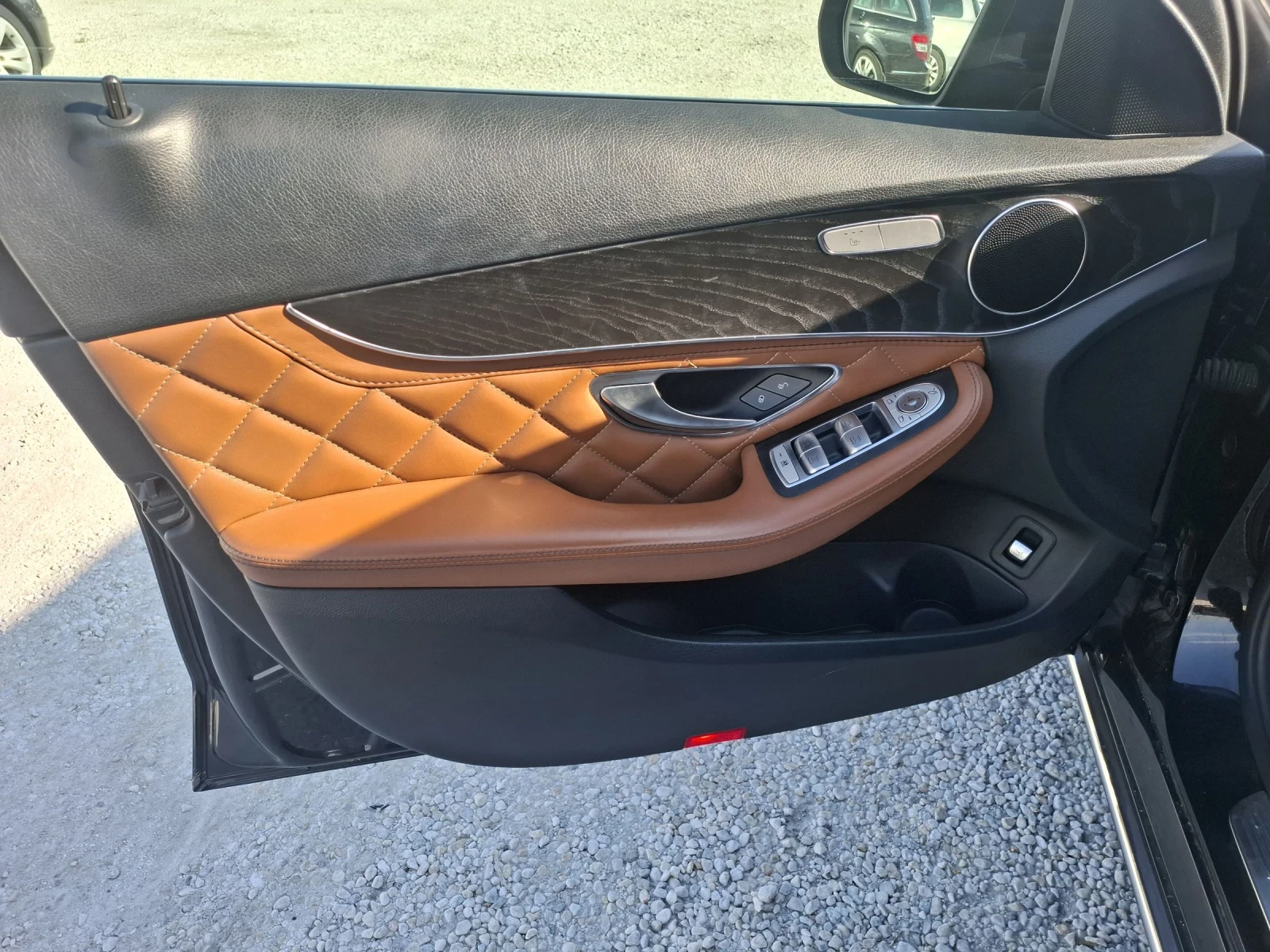 Mercedes-Benz C 350 2.0 i . | Mobile.bg   11