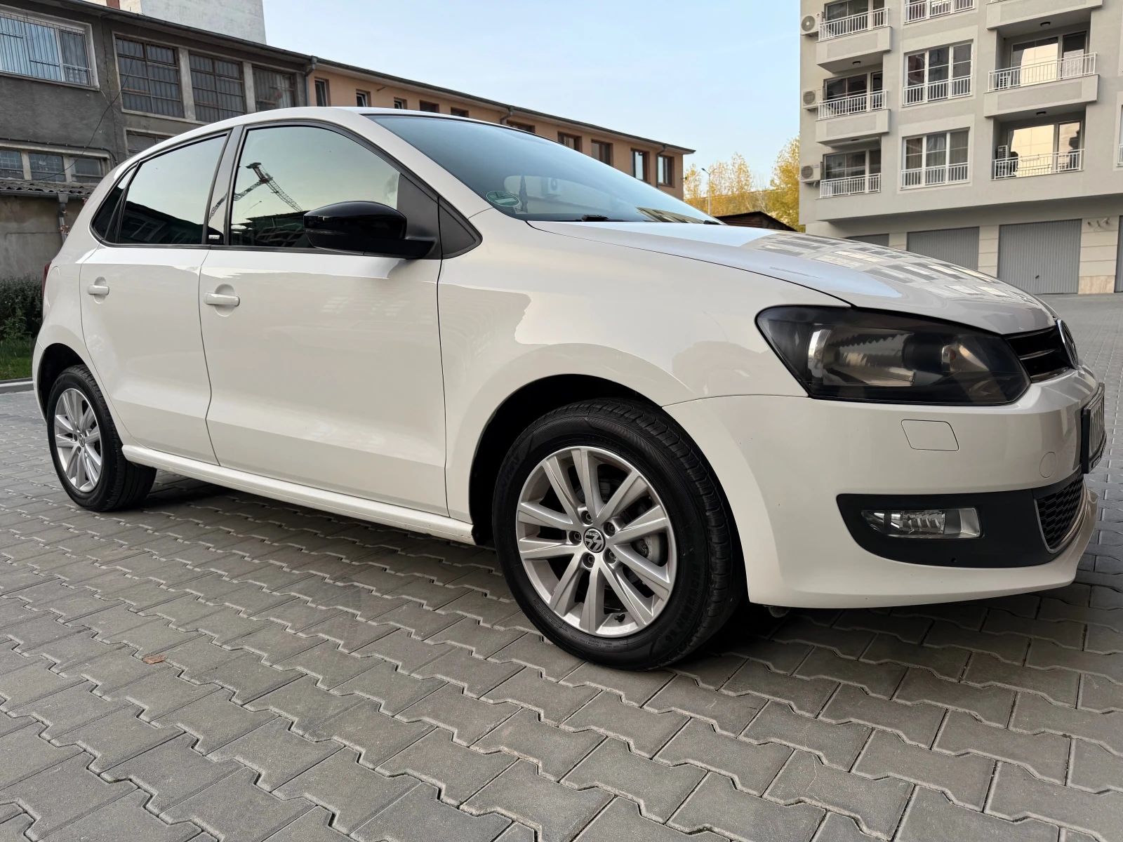 VW Polo КЛИМАТРОНИК#ПОДГРЕВ#NAVI#КОЖА2011#1.4 БЕНЗИН#68k.c - изображение 7