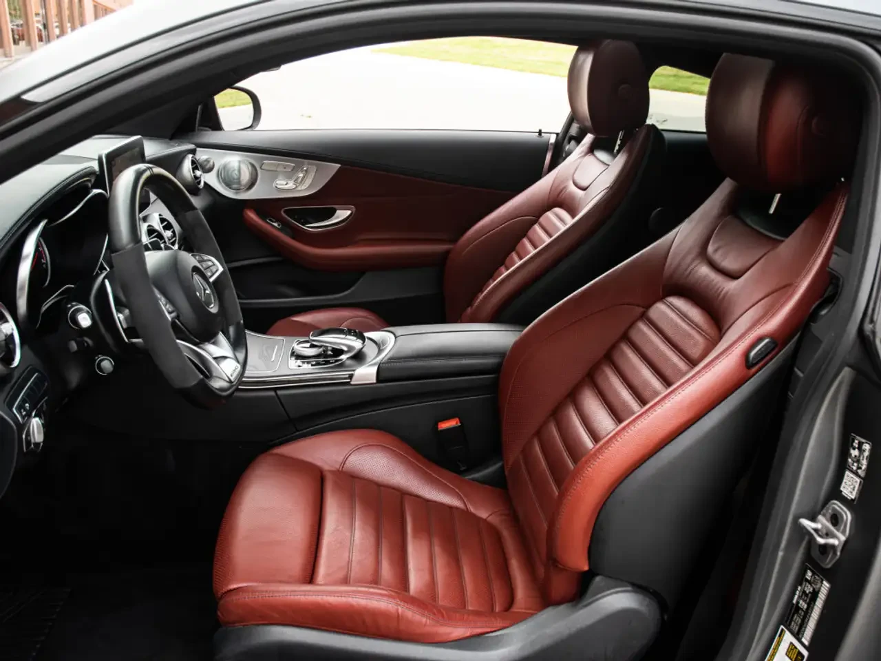 Mercedes-Benz C 43 AMG BURMASTER* * 360 КАМЕРА* PERFORMANCE+ + + *  - изображение 8