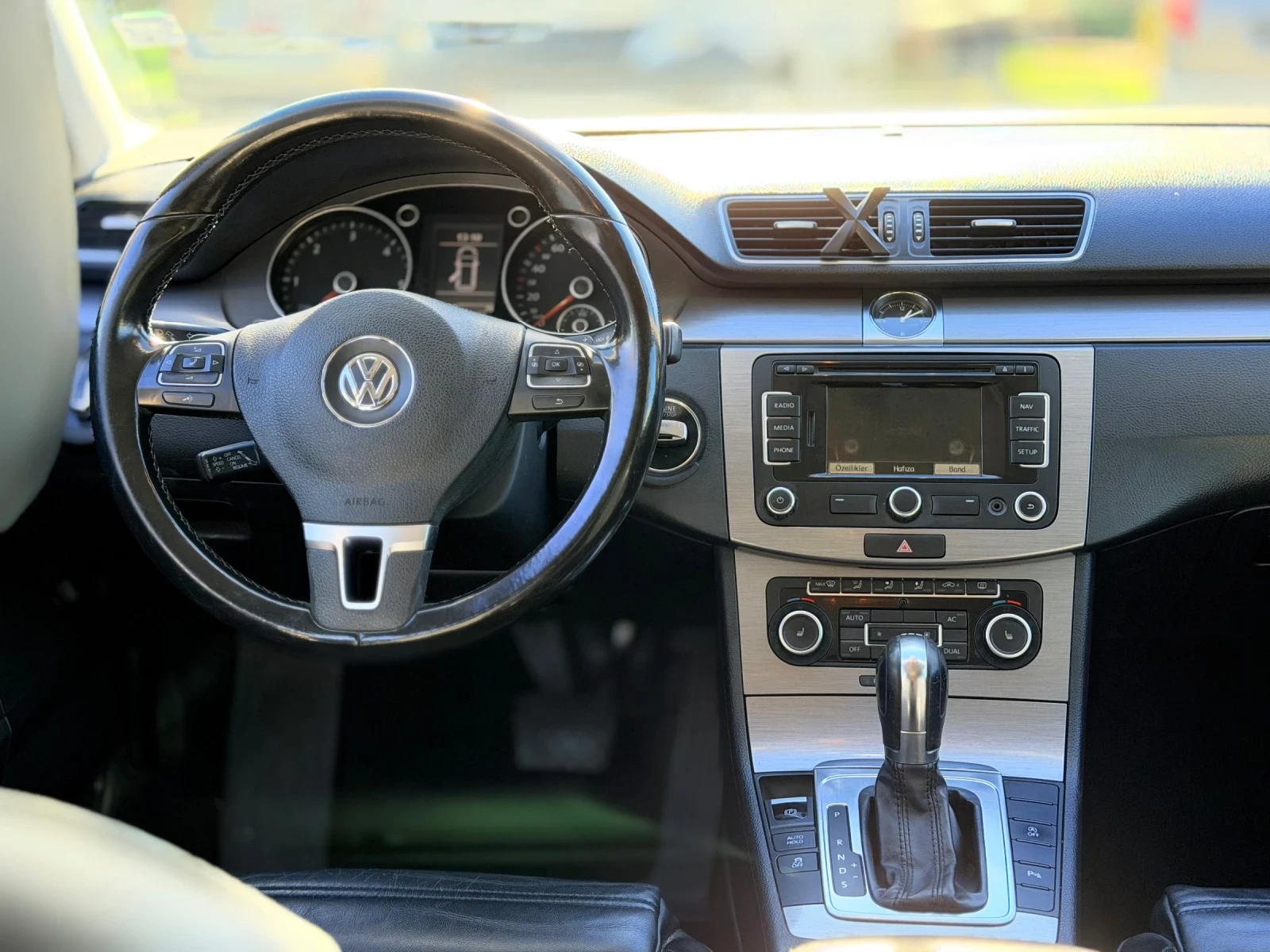 VW Passat 2.0TDI/DSG - изображение 6