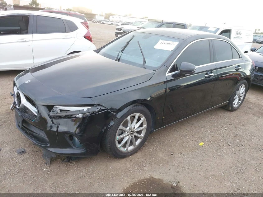 Mercedes-Benz A 220 2.0L I-4 DI, DOHC, VVT, TURBO, 188HP Front Wheel | Mobile.bg � ����������� 2