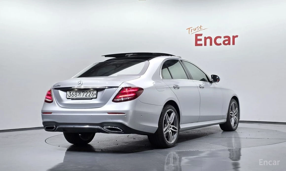 Mercedes-Benz E 350, снимка 2 - Автомобили и джипове - 54283120