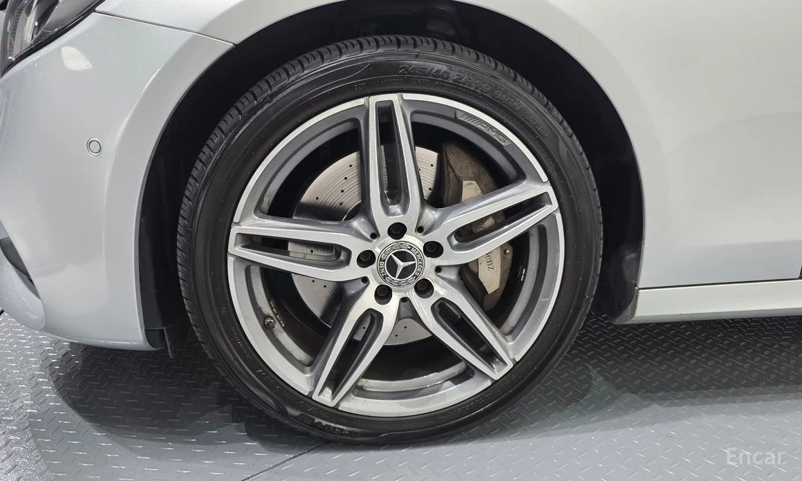 Mercedes-Benz E 350, снимка 5 - Автомобили и джипове - 54283120