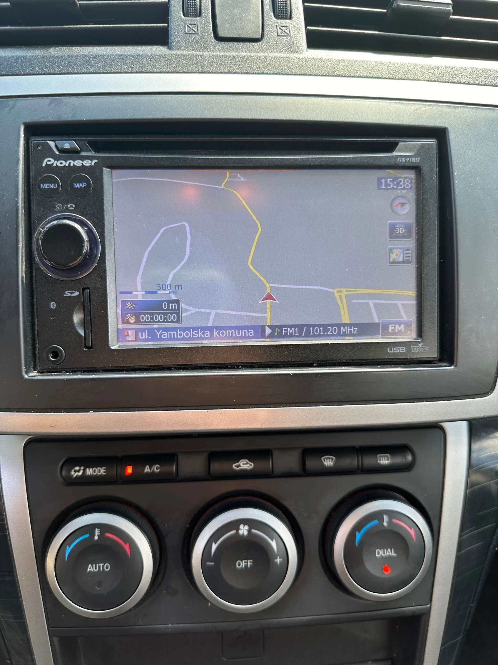 Mazda 6 1.8, снимка 9 - Автомобили и джипове - 54511676