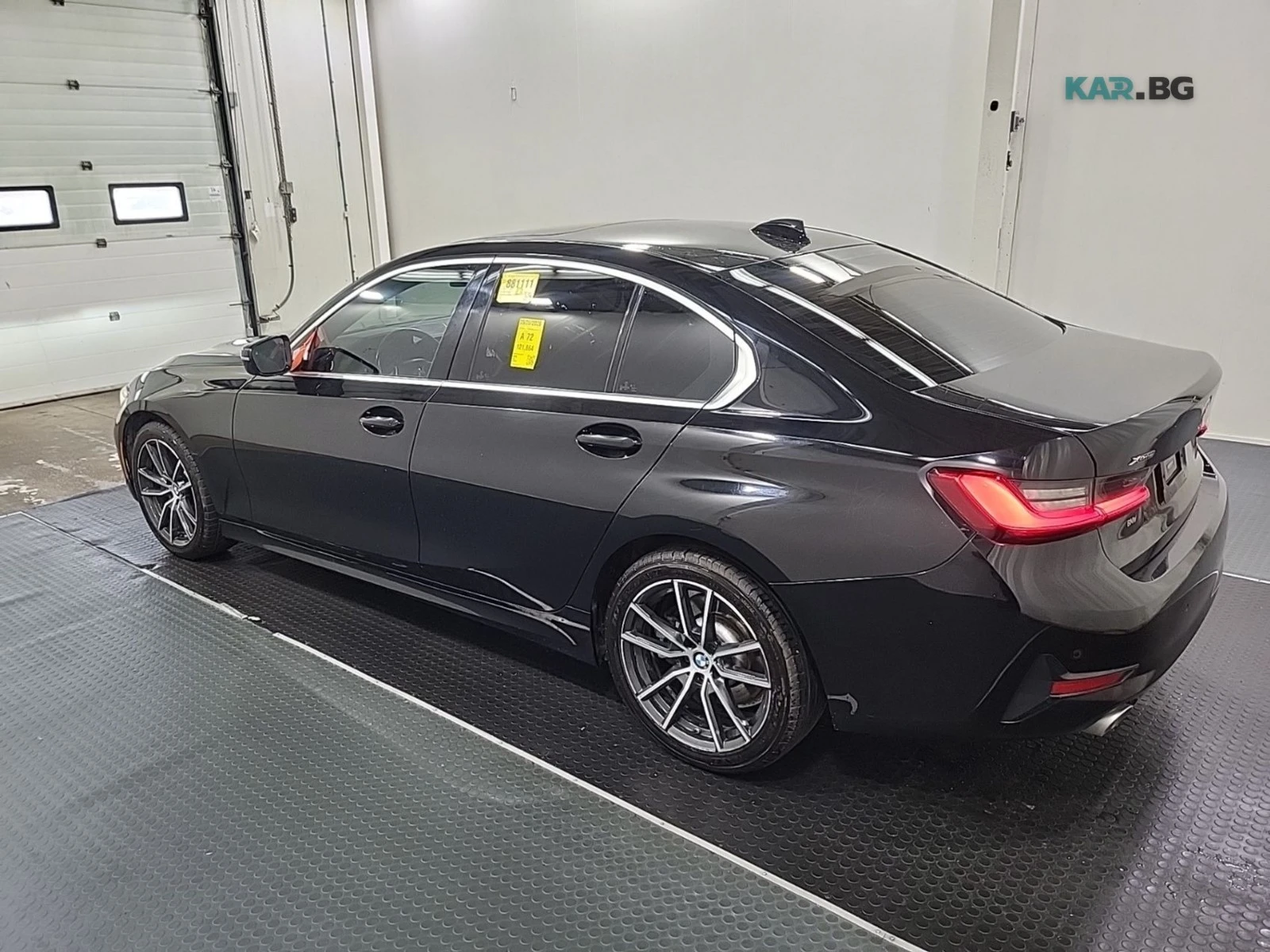 BMW 330 XDRIVE * AвтоКредит * (ЦЕНА ДО БГ), снимка 4 - Автомобили и джипове - 54824502