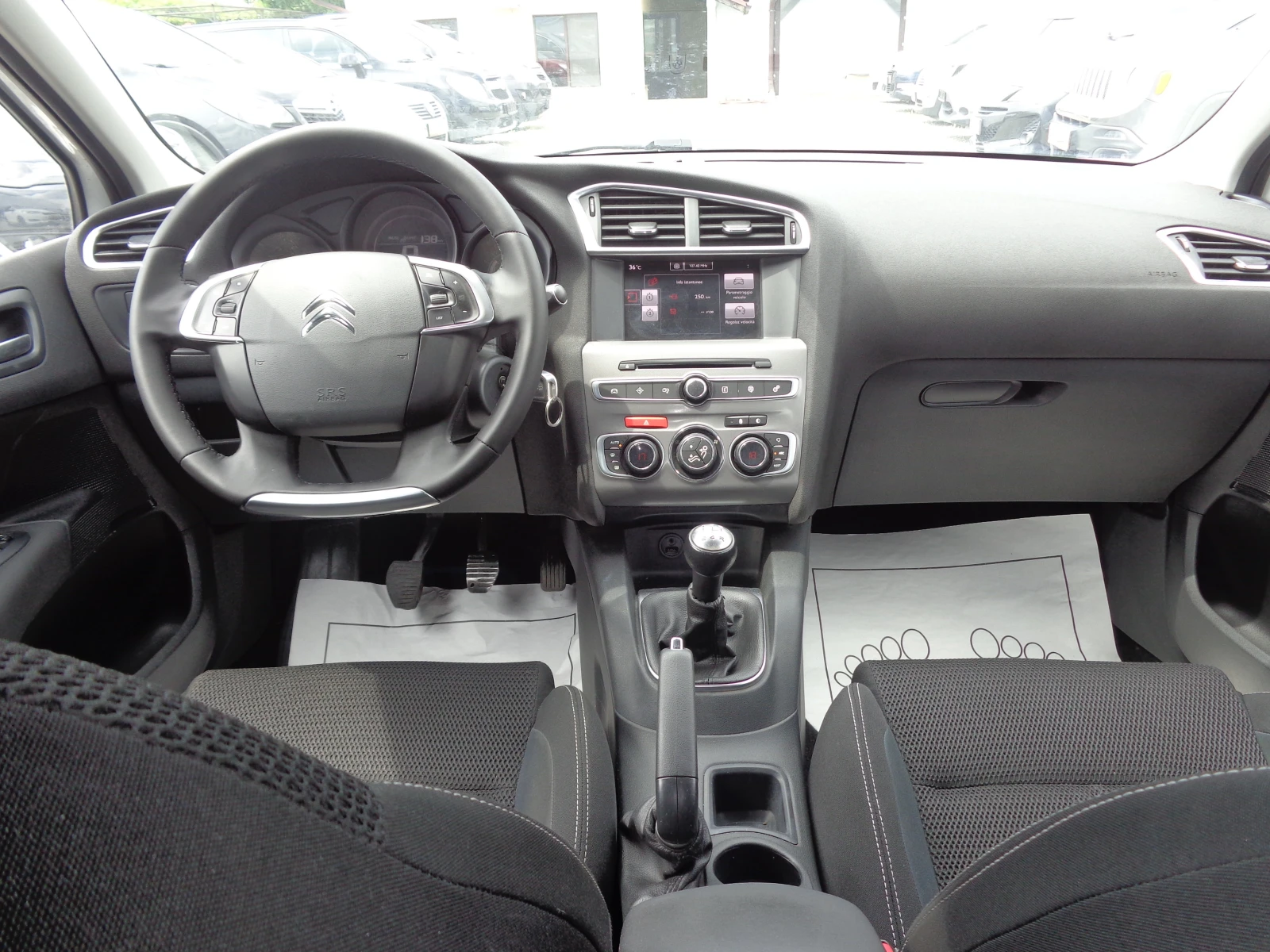 Citroen C4 1.6 HDI EURO 6, снимка 12 - Автомобили и джипове - 54868816