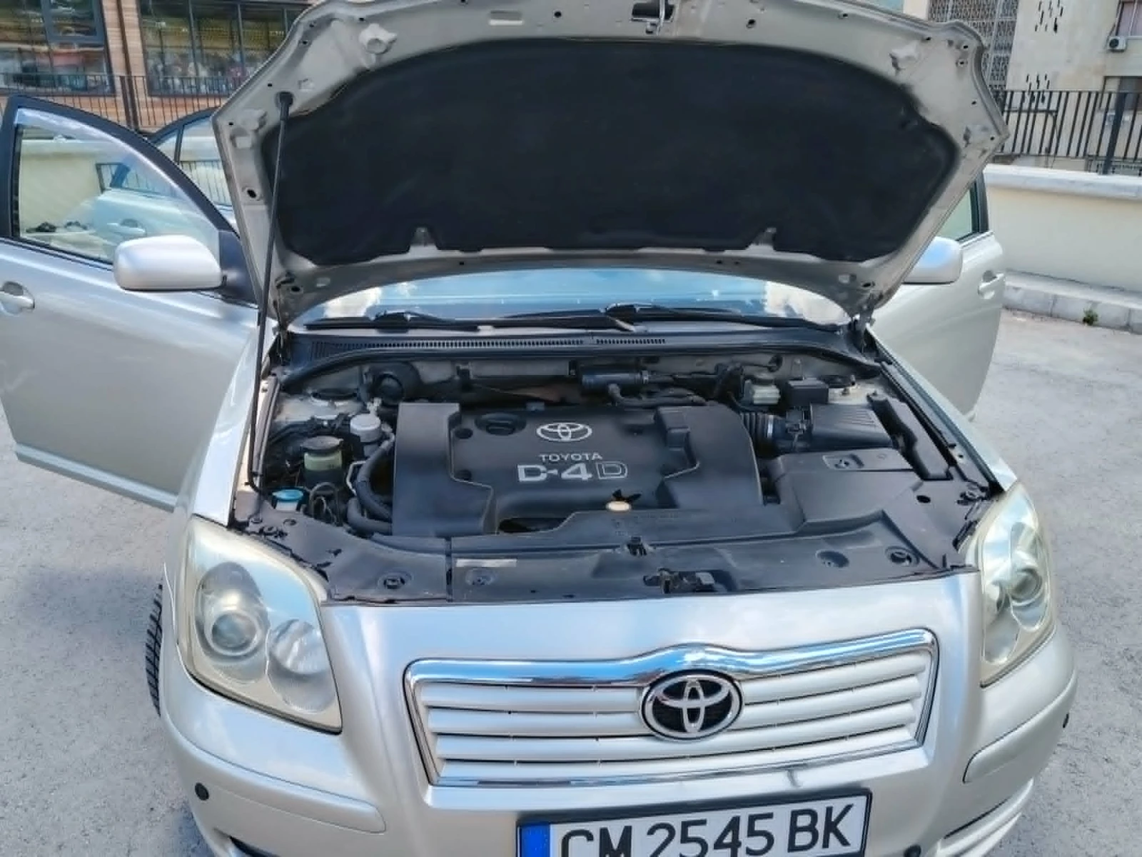 Toyota Avensis D4D, снимка 8 - Автомобили и джипове - 54991178