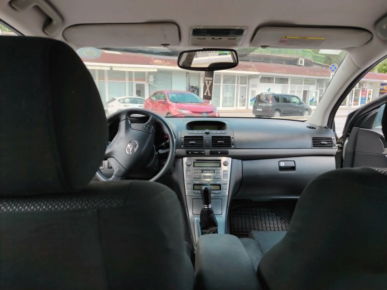 Toyota Avensis D4D, снимка 13 - Автомобили и джипове - 54991178