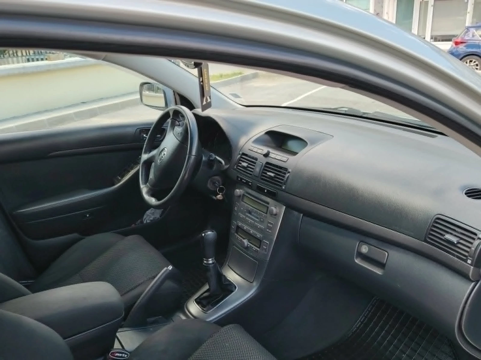 Toyota Avensis D4D, снимка 11 - Автомобили и джипове - 54991178