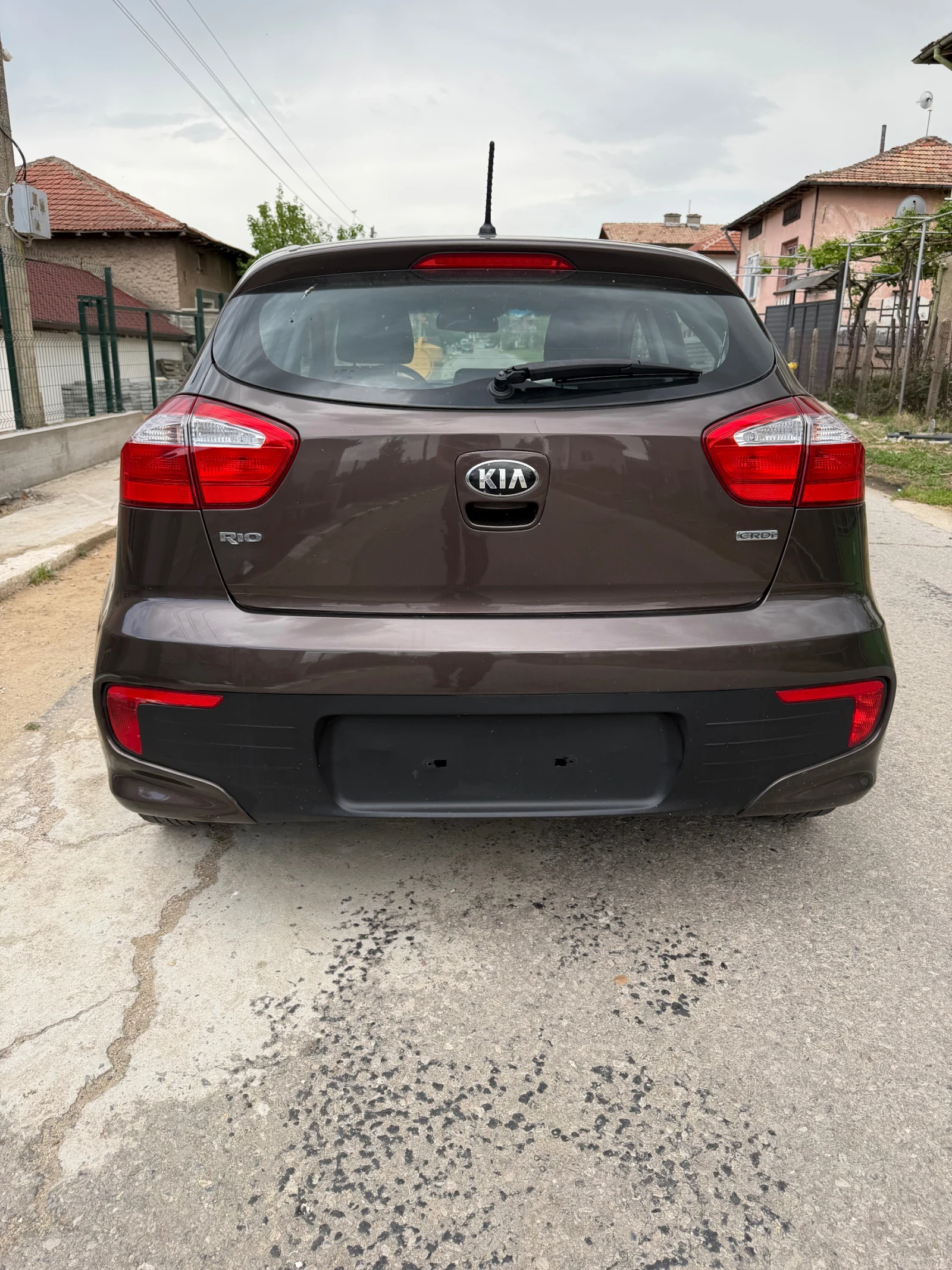 Kia Rio EVRO 6 1.1 Dizel, снимка 4 - Автомобили и джипове - 55152145