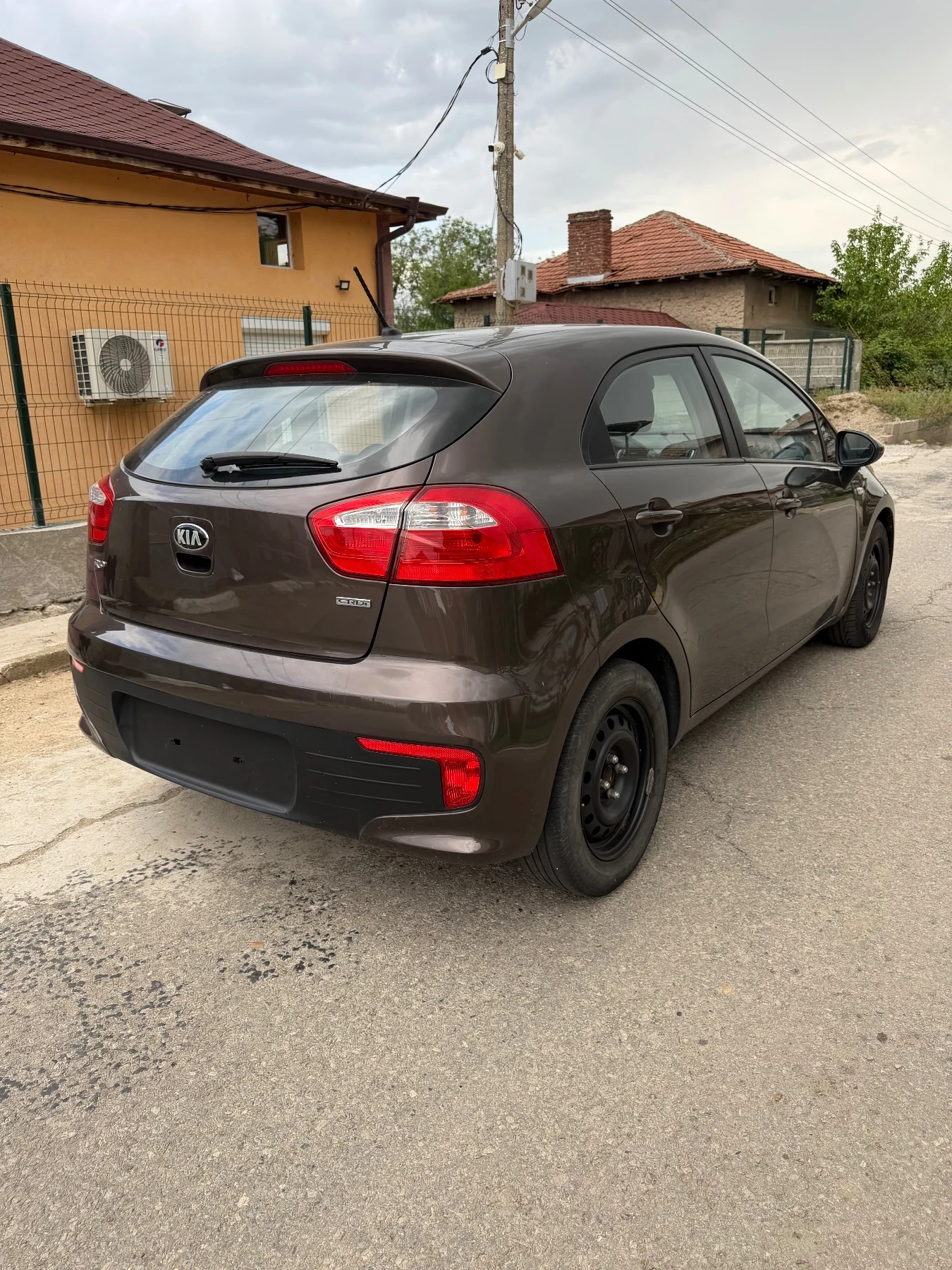 Kia Rio EVRO 6 1.1 Dizel, снимка 5 - Автомобили и джипове - 55152145