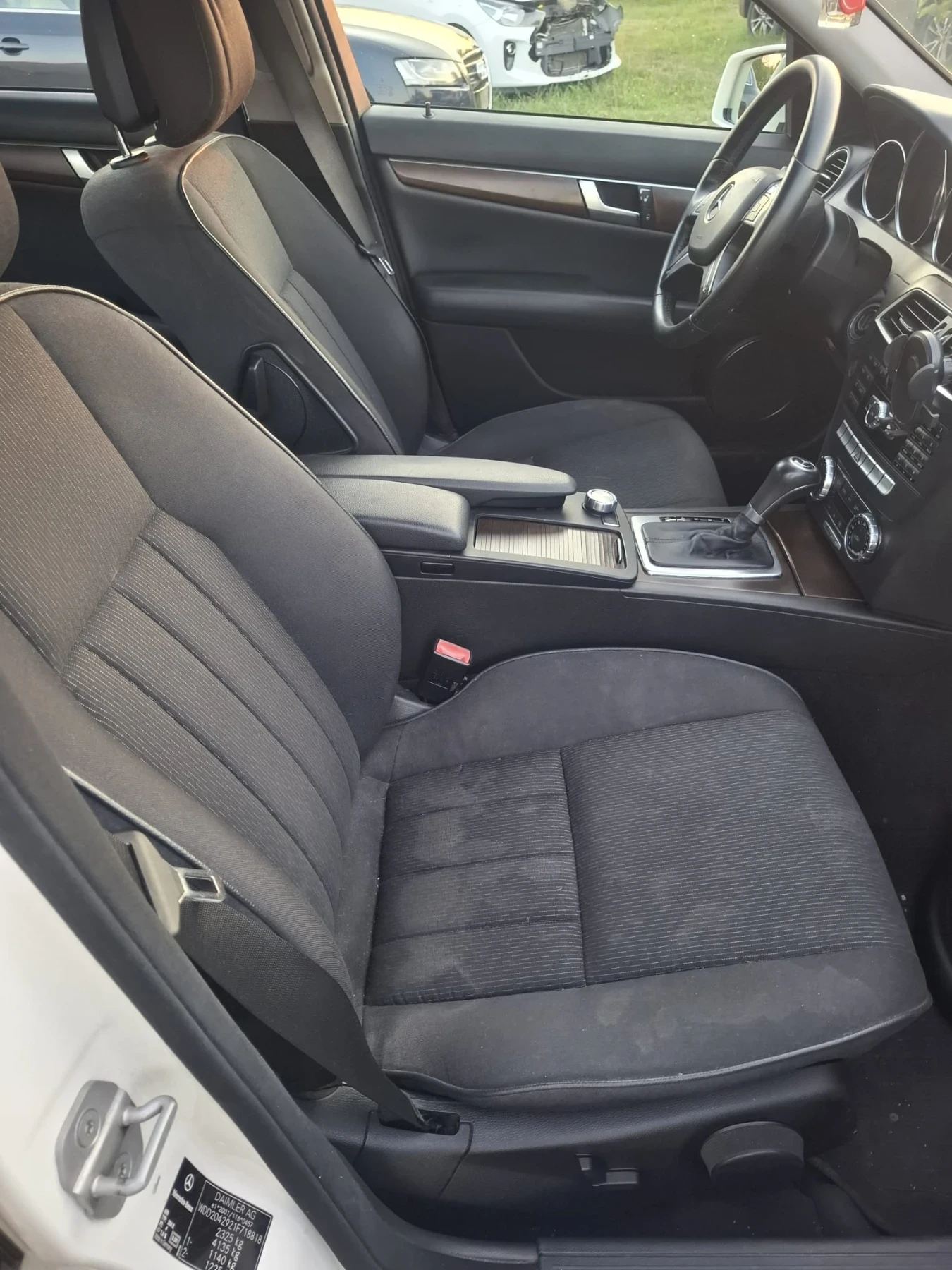 Mercedes-Benz C 300 | Mobile.bg � ����������� 9