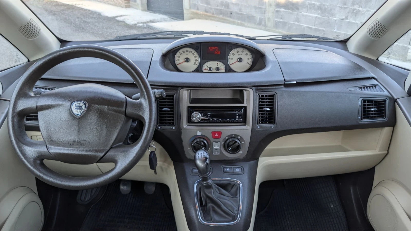 Lancia Musa 1.4i, снимка 8 - Автомобили и джипове - 55681417