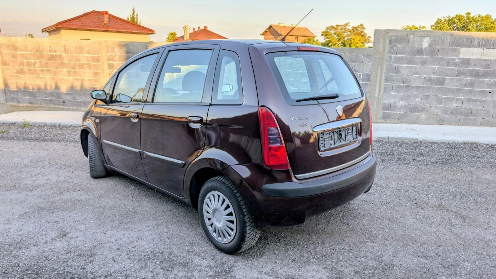 Lancia Musa 1.4i, снимка 2 - Автомобили и джипове - 55681417