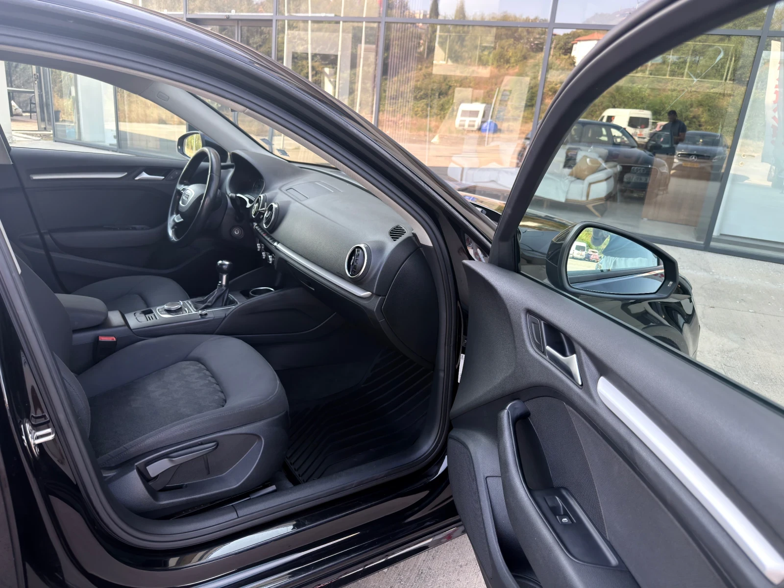 Audi A3 | Mobile.bg � ����������� 10