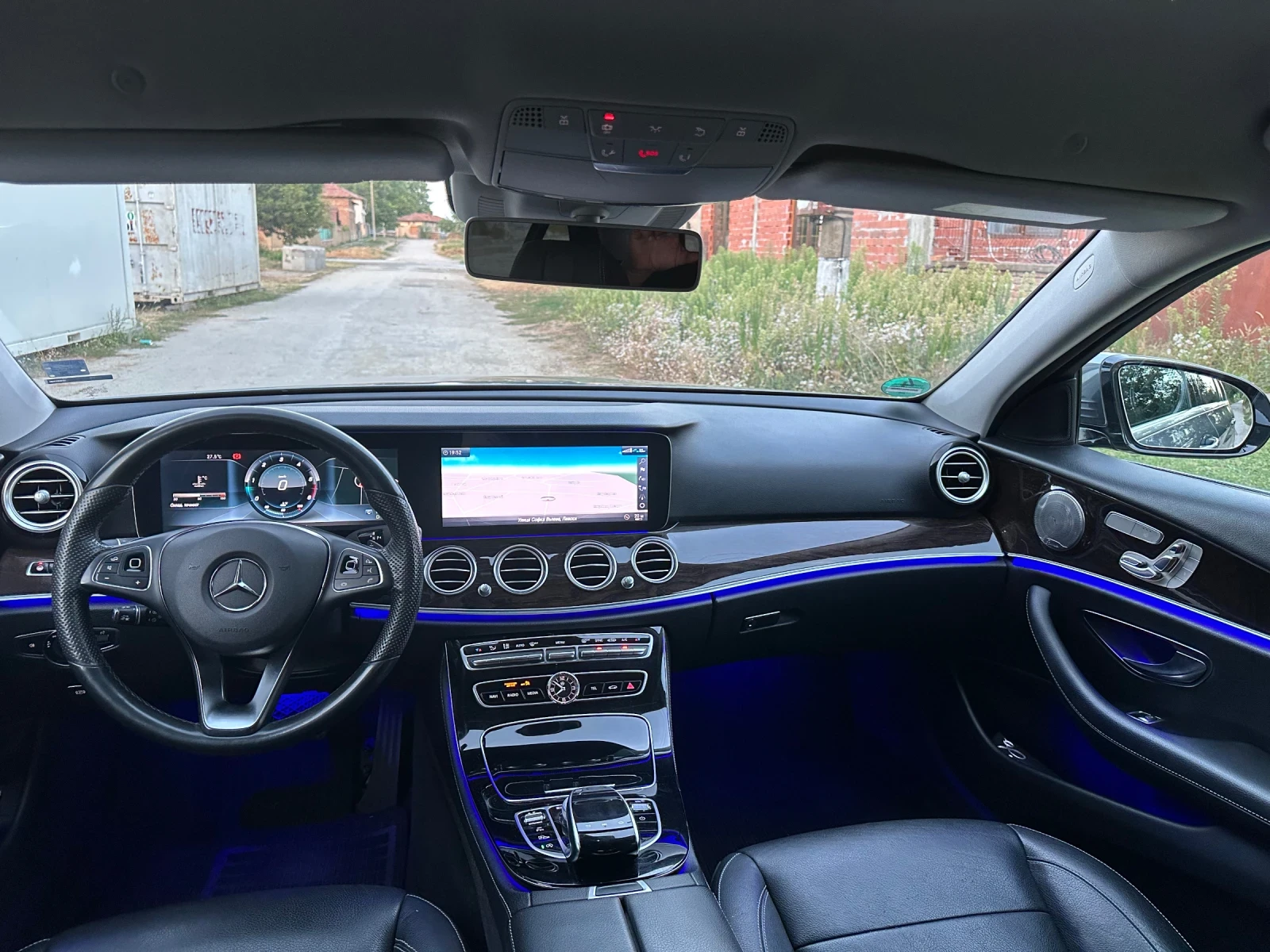 Mercedes-Benz E 350 Дигитал, снимка 9 - Автомобили и джипове - 55903692