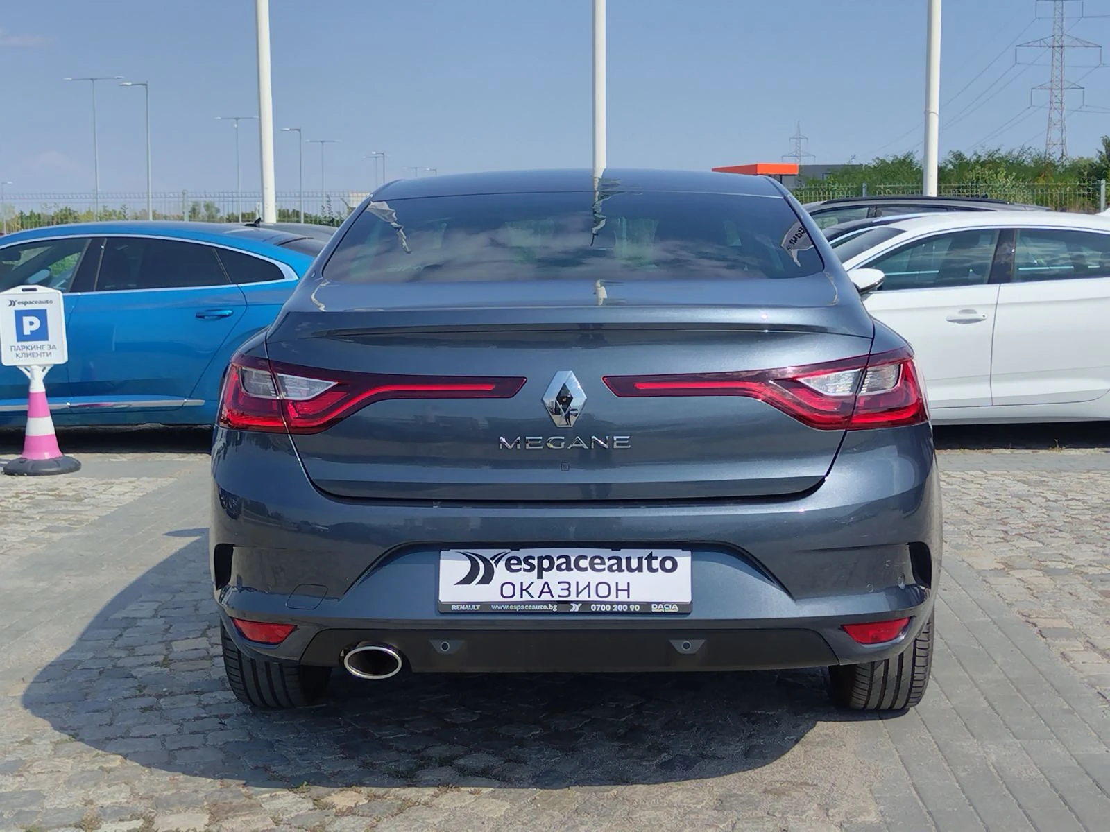 Renault Megane 1.3Tce/140к.с./ капариран, снимка 5 - Автомобили и джипове - 56103179