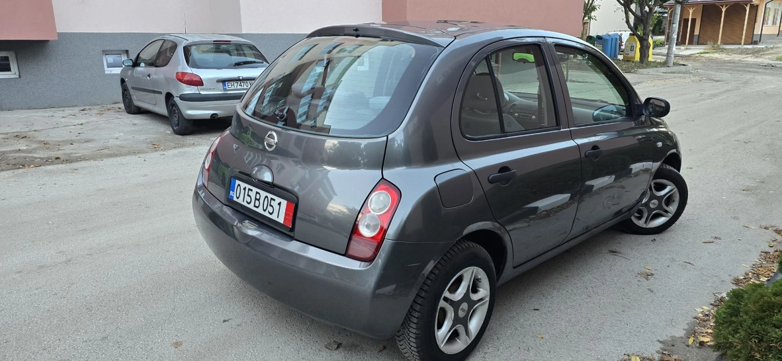 Nissan Micra 1.25i, снимка 5 - Автомобили и джипове - 56557589