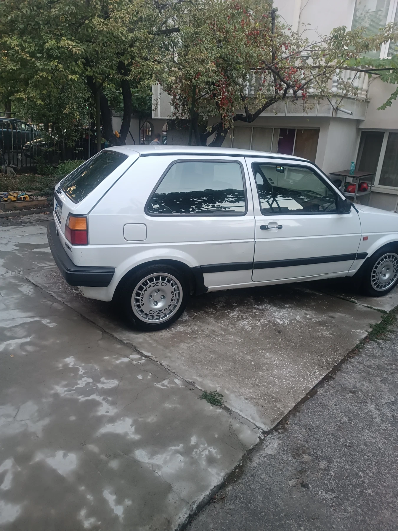 VW Golf, снимка 5 - Автомобили и джипове - 56620207