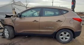 Hyundai IX35 2.0i 4x4 - [4] 