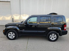 Jeep Cherokee LIBERTY 4WD 3.7 Бензин - [5] 