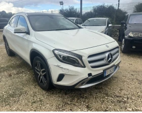 Mercedes-Benz GLA 200 Автомат панорама