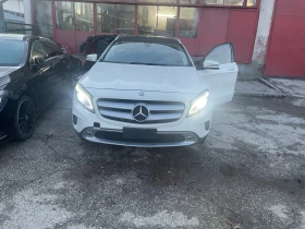 Mercedes-Benz GLA 200 Автомат панорама