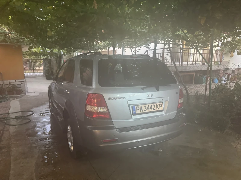 Kia Sorento, снимка 3 - Автомобили и джипове - 47379884