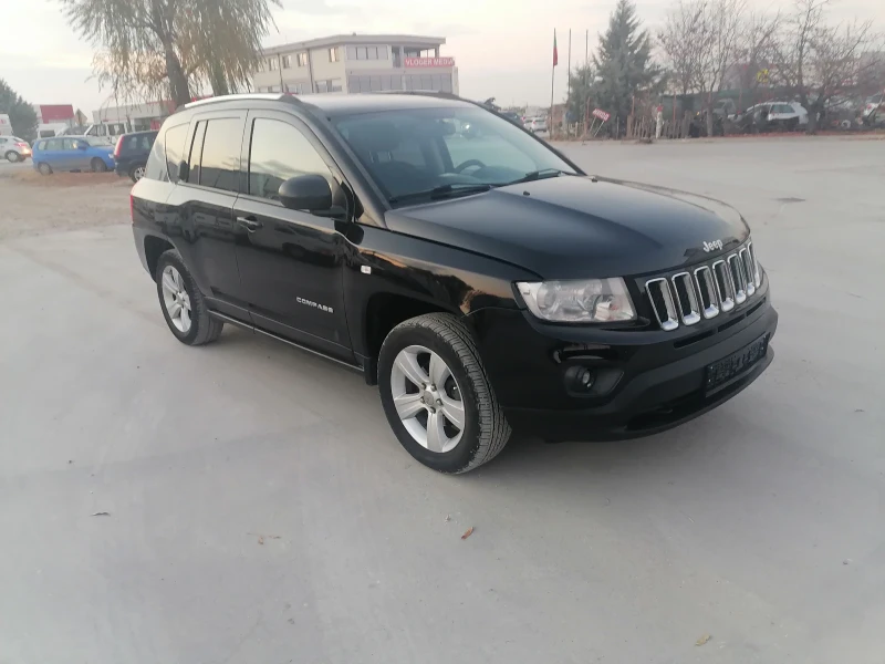 Jeep Compass, снимка 8 - Автомобили и джипове - 48153542