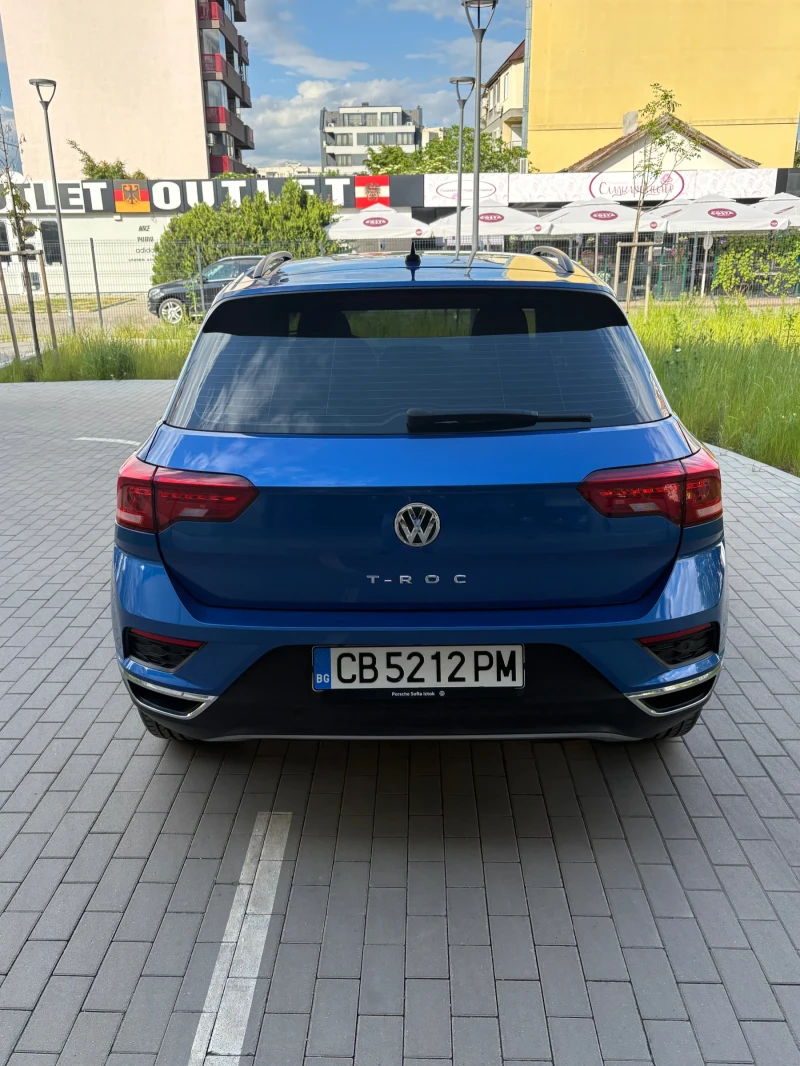 VW T-Roc, снимка 5 - Автомобили и джипове - 53013707