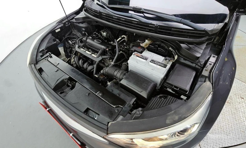 Kia Stonic 1.4 Trendy * НАЙ-ДОБРА ЦЕНА В БЪЛГАРИЯ* , снимка 6 - Автомобили и джипове - 52112605