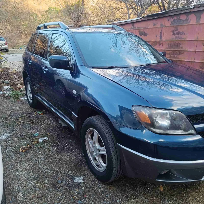 Mitsubishi Outlander 2.4 160к.с., снимка 3 - Автомобили и джипове - 52514475