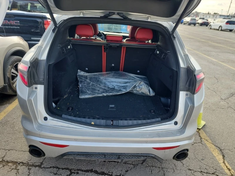 Alfa Romeo Stelvio * TI SPORT * CARFAX * , снимка 14 - Автомобили и джипове - 52753832