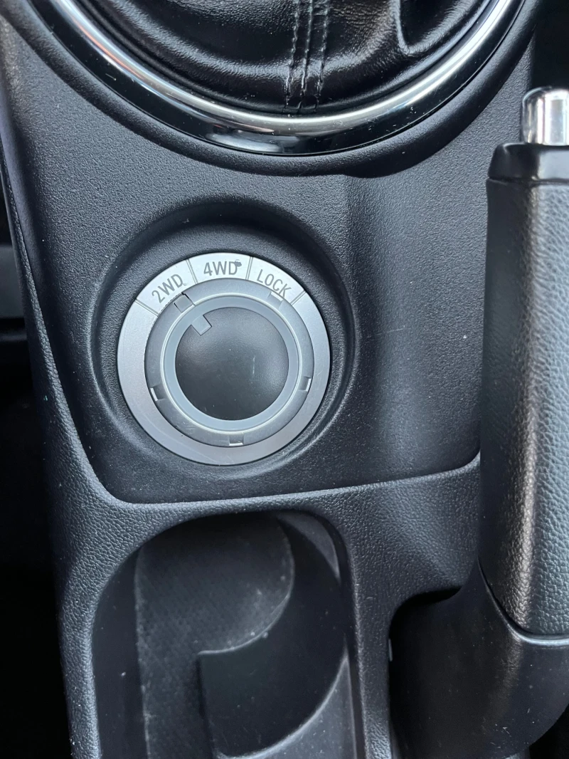 Mitsubishi ASX 1.8DDTI-150-4x4-NAVI-PANO-ITALIA, снимка 14 - Автомобили и джипове - 52770542