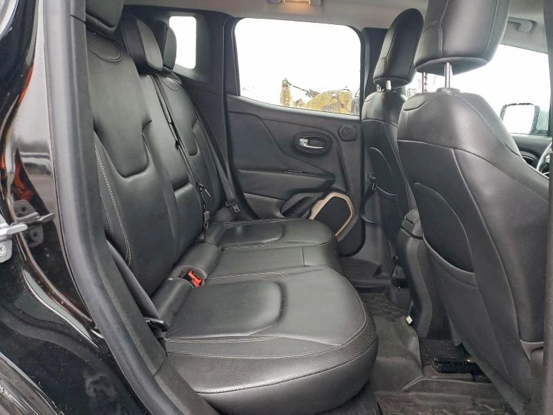 Jeep Renegade 2.4L 4 Front-wheel Drive, снимка 3 - Автомобили и джипове - 53120781