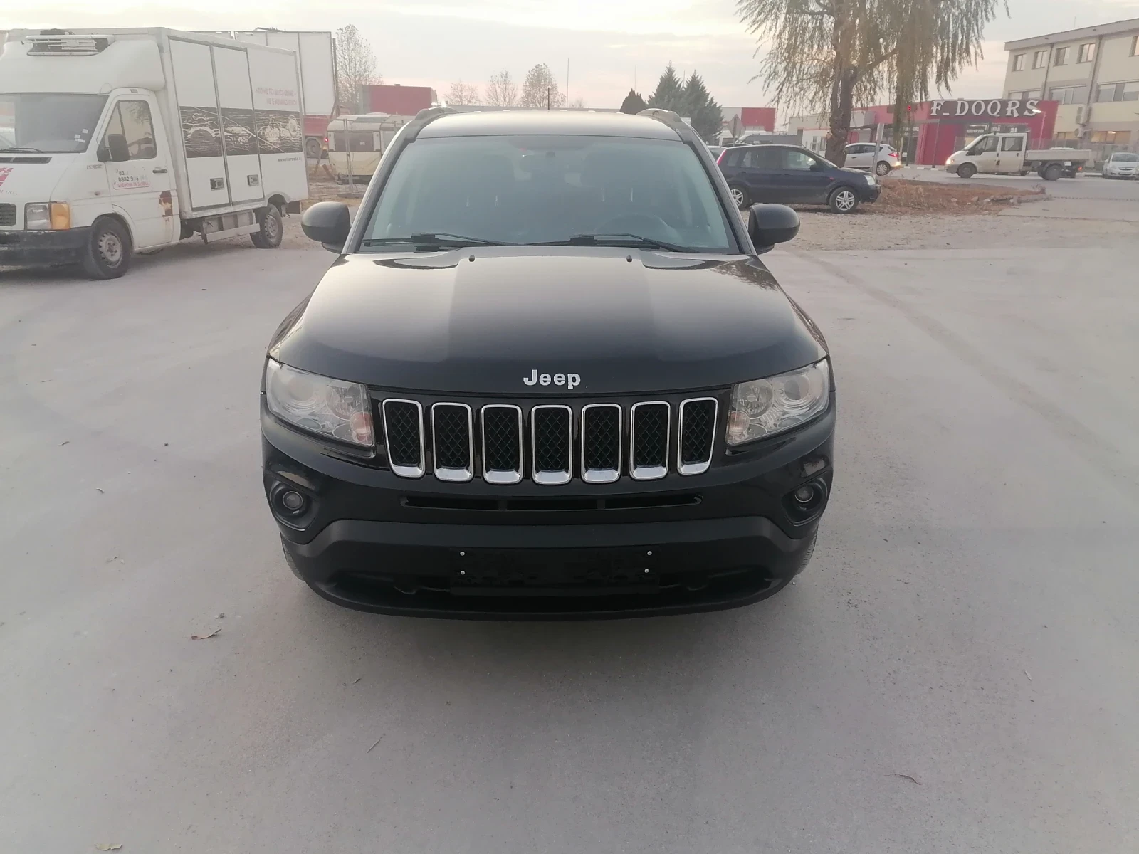 Jeep Compass - [1] 