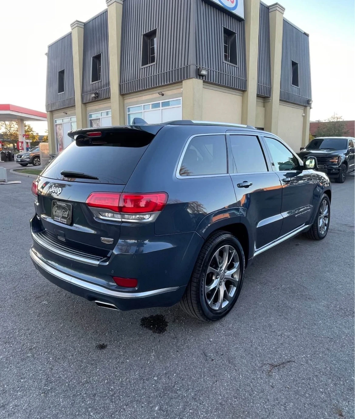 Jeep Grand cherokee SUMMIT * * 5.7 * * CARFAX * * АВТО КРЕДИТ * *  - изображение 5