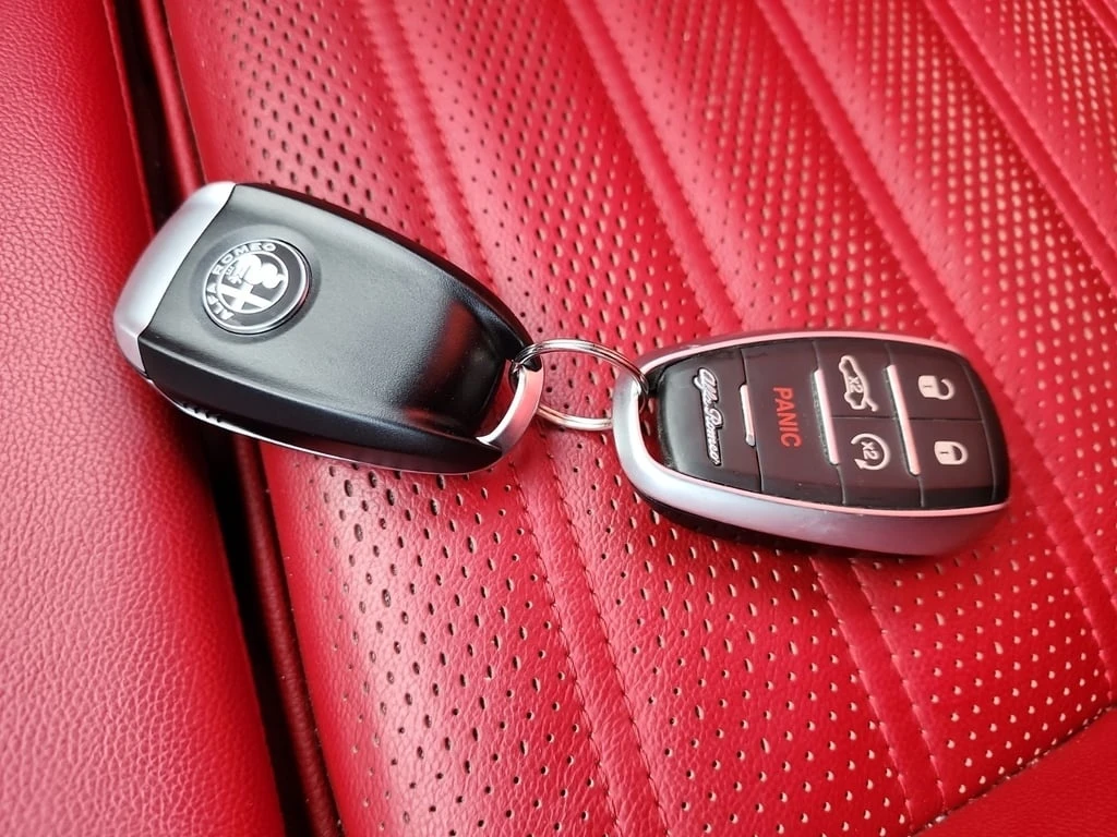 Alfa Romeo Stelvio * TI SPORT * CARFAX *  | Mobile.bg   12