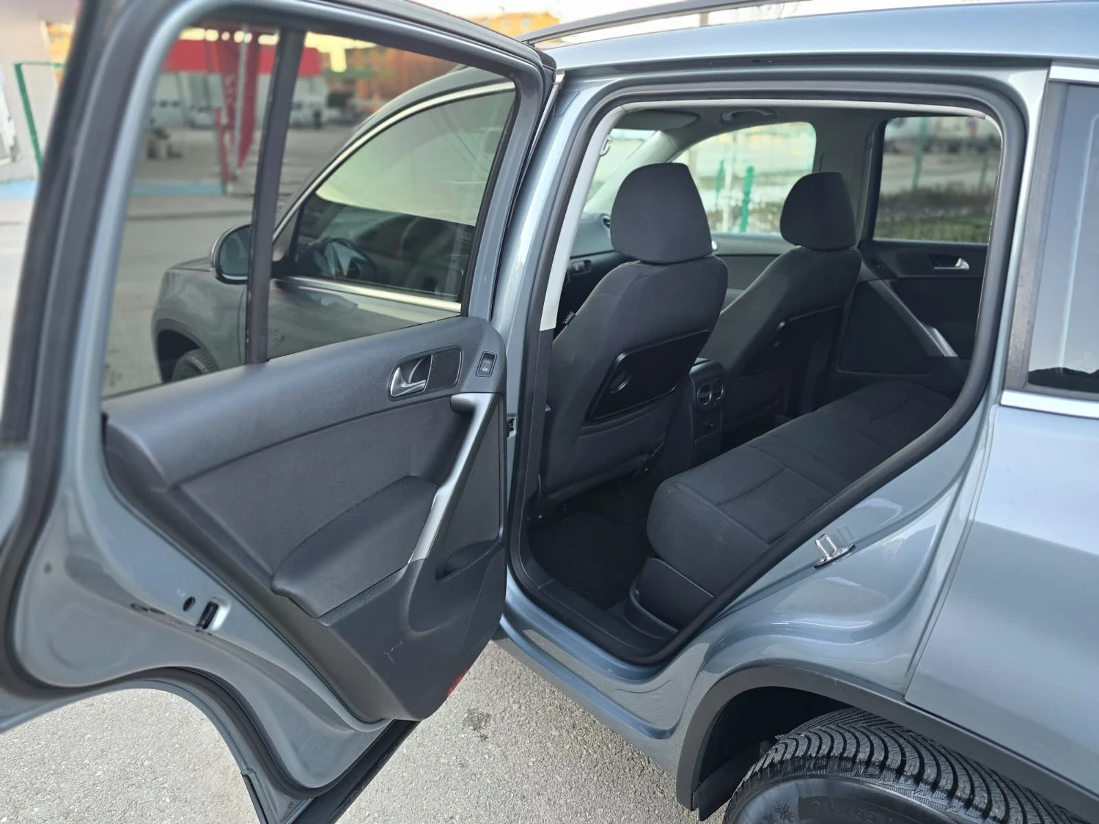 VW Tiguan 2000ТDI 140 kc 4x4 TOP - изображение 8