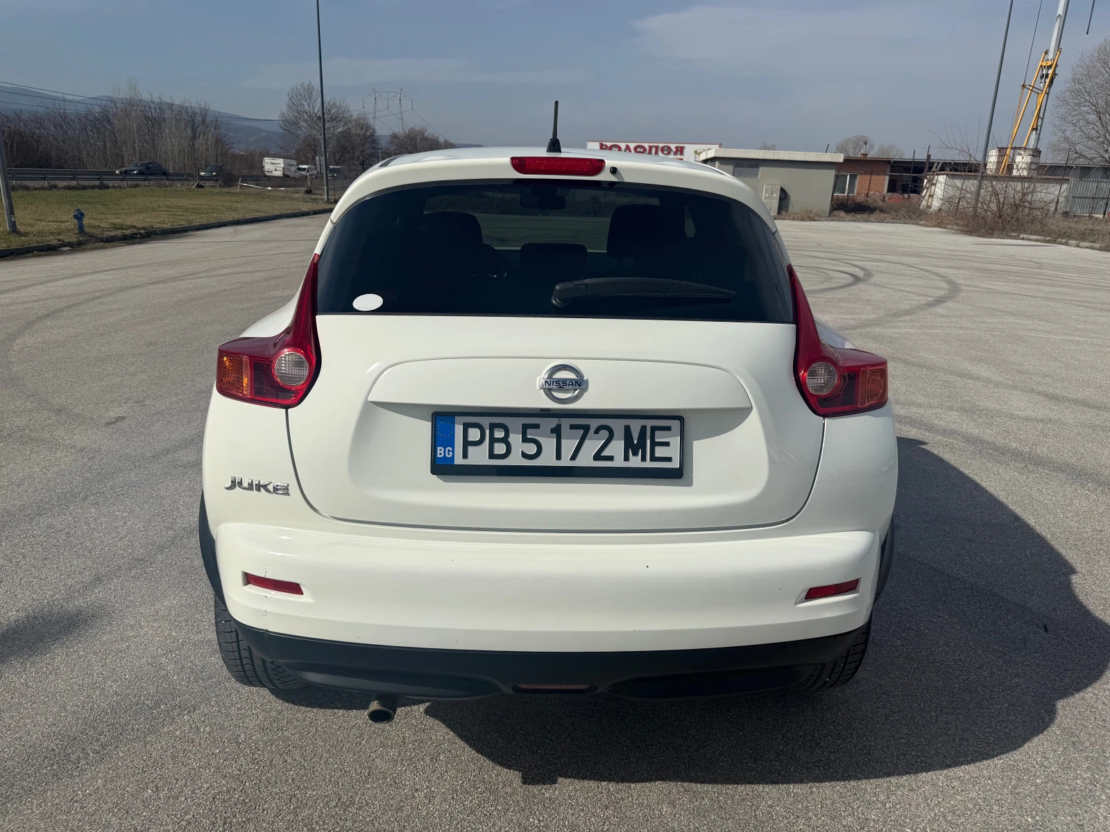 Nissan Juke 1.6i-нави-кожа-обслужен, снимка 6 - Автомобили и джипове - 54218568