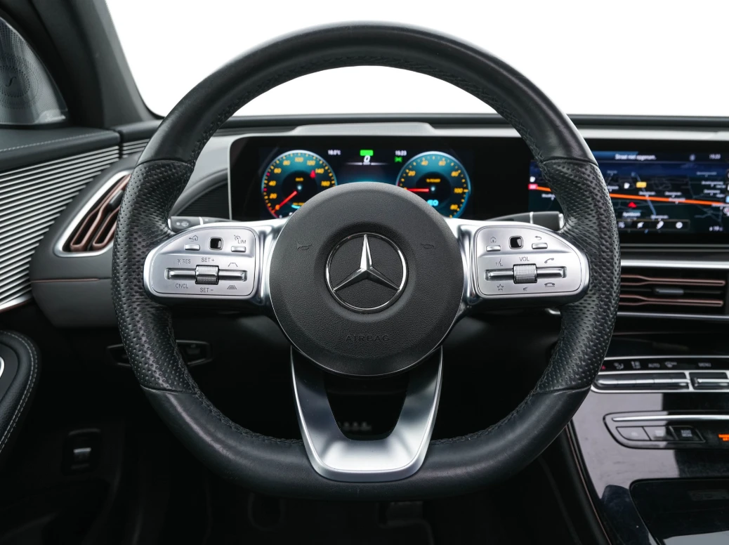 Mercedes-Benz EQC 400 - Подгрев Обдухване Хед-Ъп Панорама, снимка 11 - Автомобили и джипове - 54597189