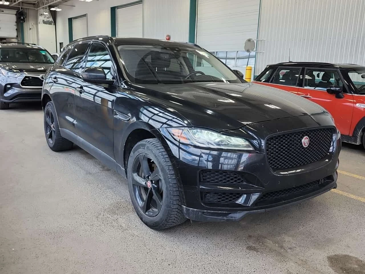 Jaguar F-PACE * PRESTIGE * CARFAX * ЦЕНА ДО БГ, снимка 2 - Автомобили и джипове - 54729336